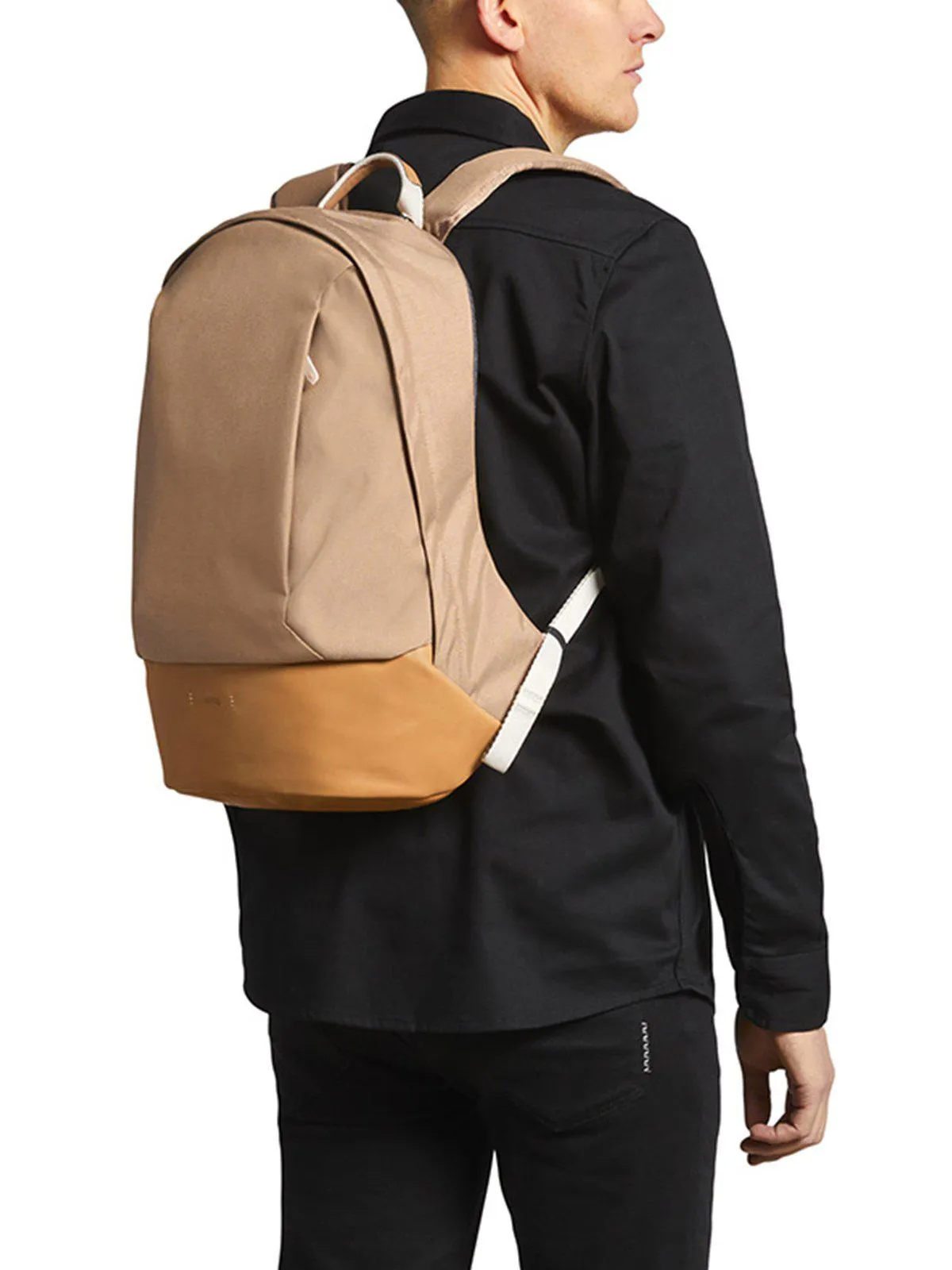 Bellroy Classic Backpack Premium Edition Desert