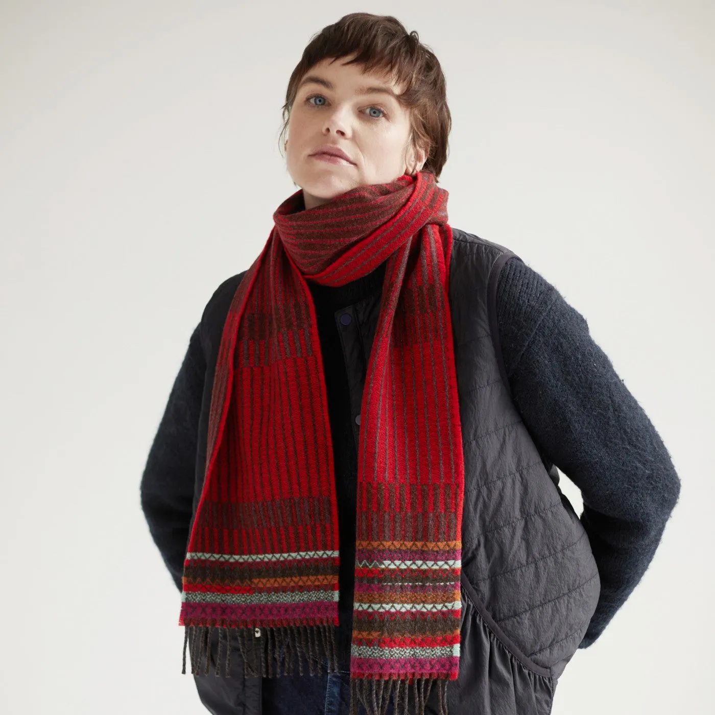 Bothy Dahlia Scarf - Red