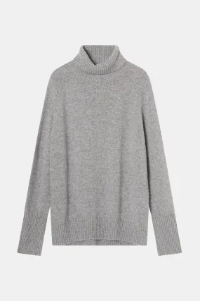 Cashmere Turtleneck in Husky