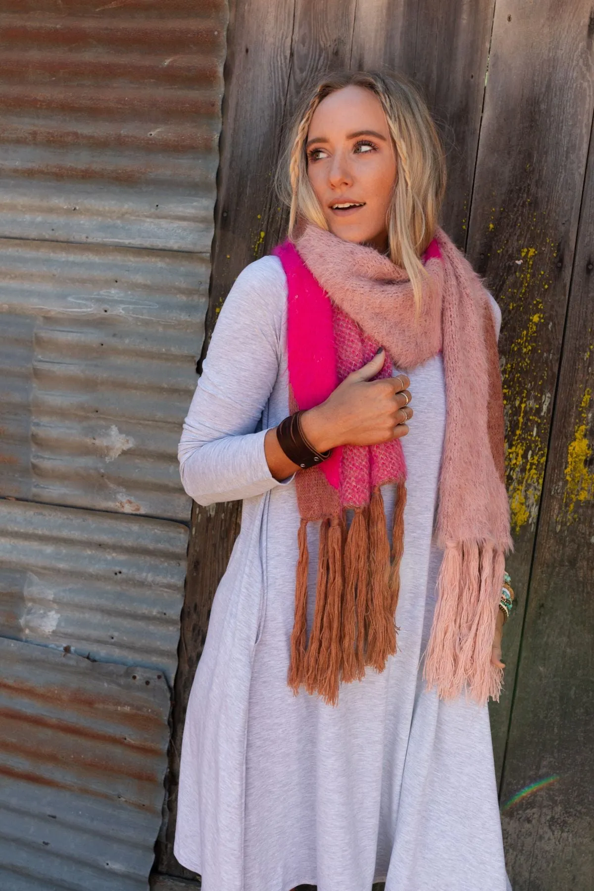 Groovy Swirl Tassel Scarf - Pink