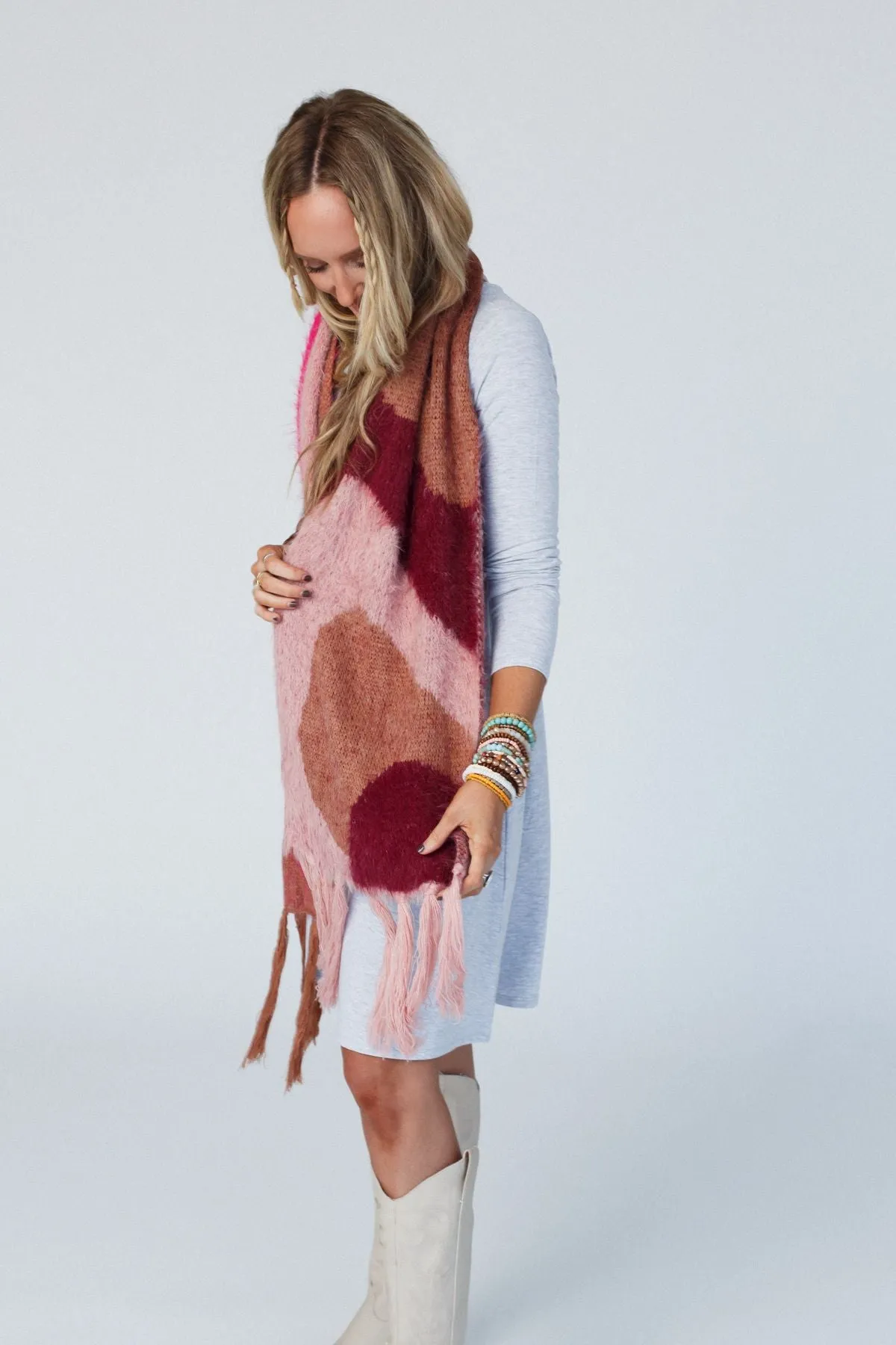 Groovy Swirl Tassel Scarf - Pink