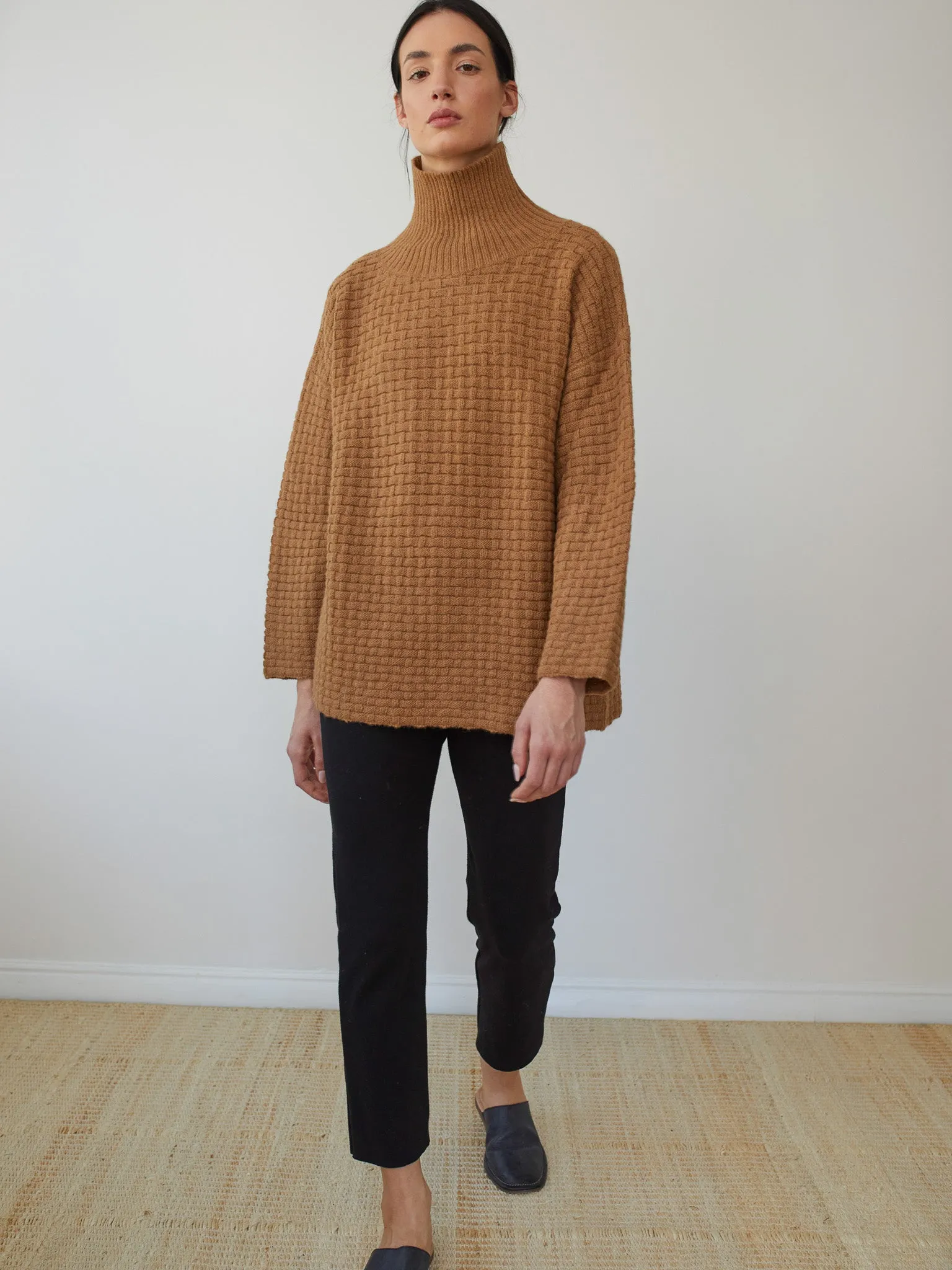 Lattice Turtleneck in Fawn