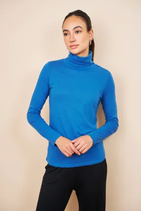 Majestic Cotton/Cashmere Long Sleeve Turtleneck in Bleu Roi